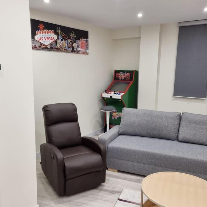 Soho Boutique Tioda, Totalmente Reformado Junto A Las Estaciones, Wifi Oviedo Exterior foto